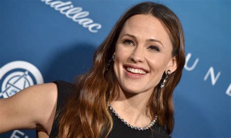 how old is jennifer garner|jennifer garner age and height.